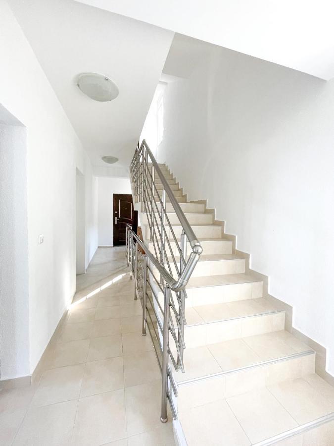 Апартаменты Upart House Петровац Экстерьер фото