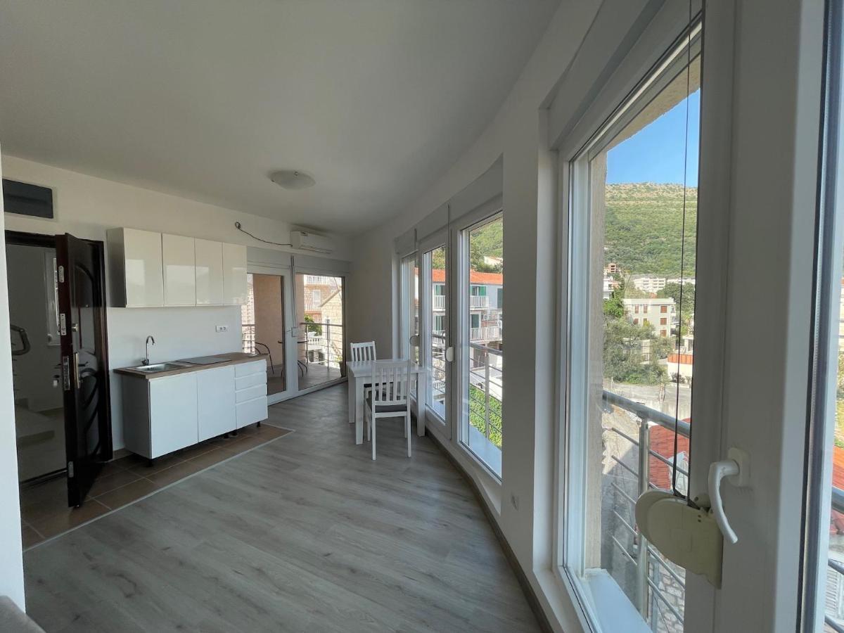 Апартаменты Upart House Петровац Экстерьер фото