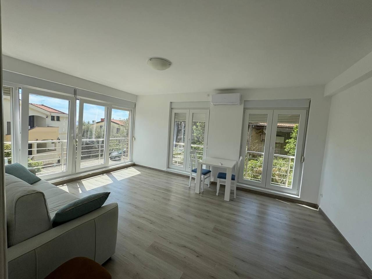 Апартаменты Upart House Петровац Экстерьер фото